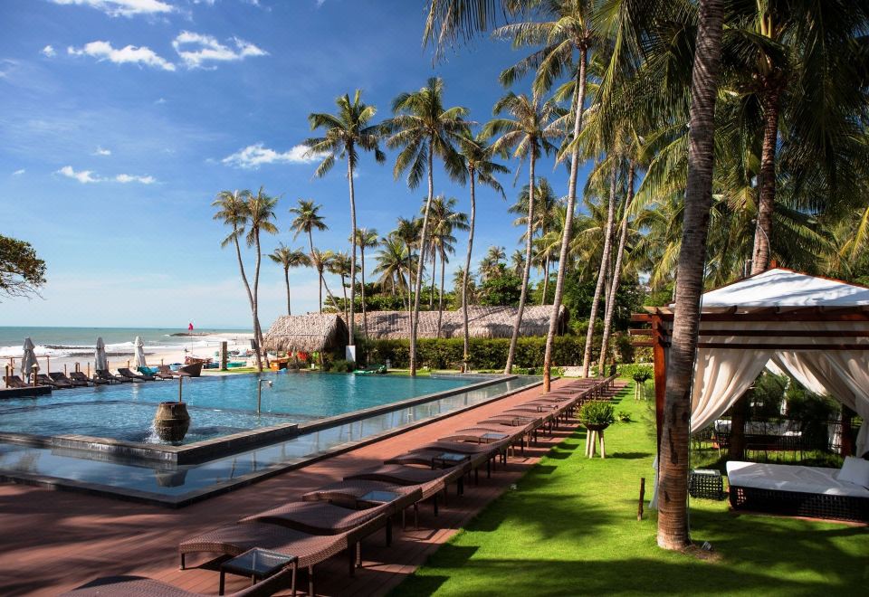 Aroma Beach Resort and Spa Mui Ne Resort Phan Thiết