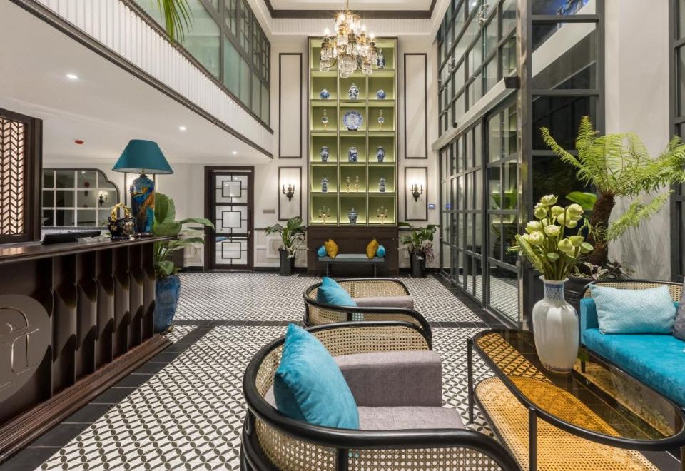 ARTIS Hotel Da Lat Khách sạn tình yêu Đà Lạt