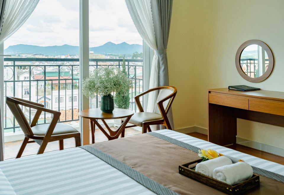 Bom Bo Đà Lạt Hotel Khách sạn gần chợ đêm Đà Lạt