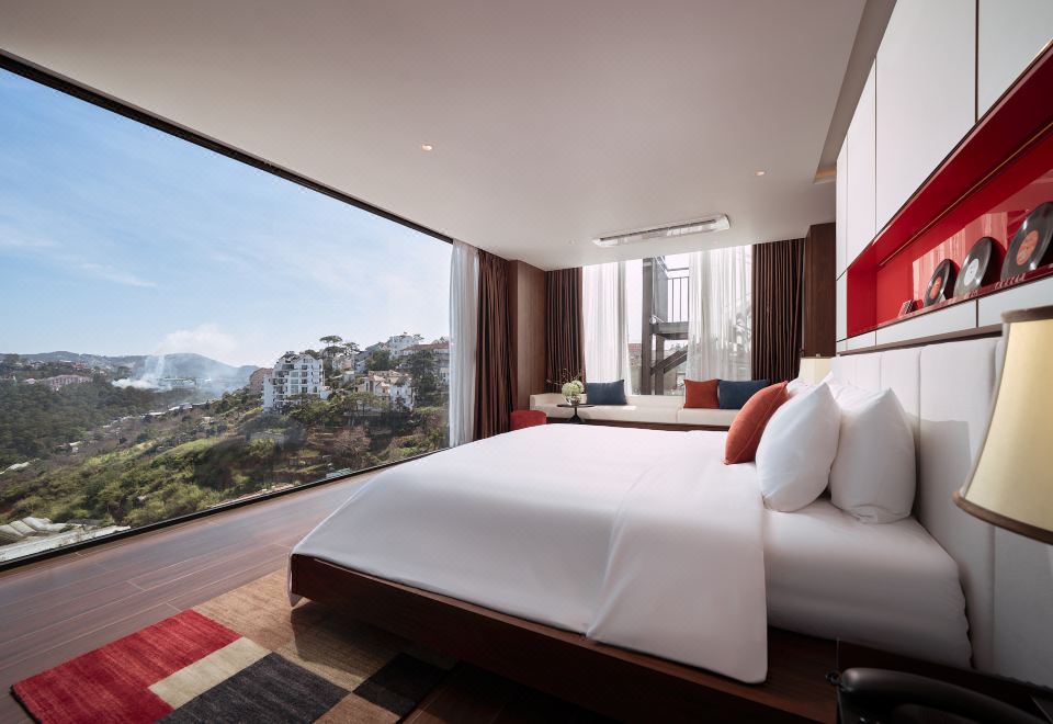 CICILIA Rouge Dalat Khách sạn 4 sao Đà Lạt