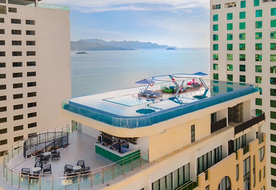Grand Tourane Nha Trang Hotel Khách sạn Nha Trang gần đường Trần Phú