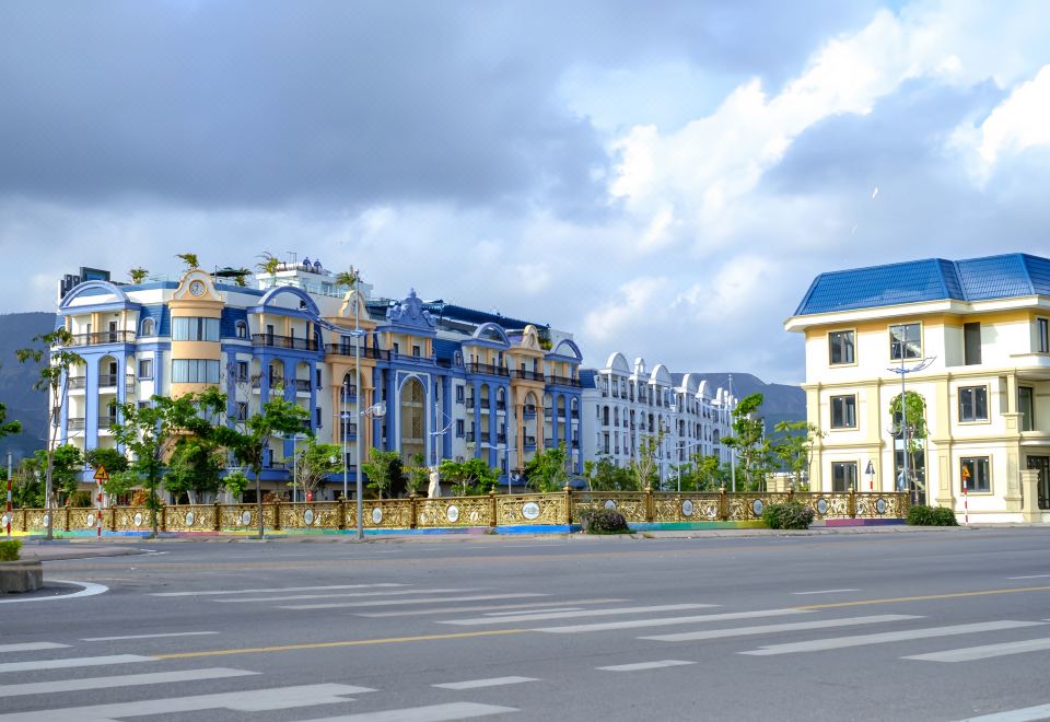 Green Dragon Boutique Hotel Khách sạn Cẩm Phả