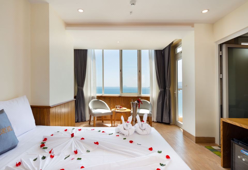 Khách sạn Glory Khách sạn Nha Trang gần biển