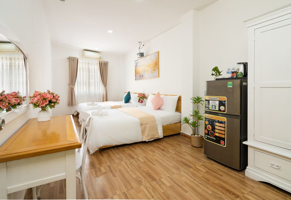 khách sạn Lee Khách sạn gần Bệnh viện Từ Dũ TPHCM