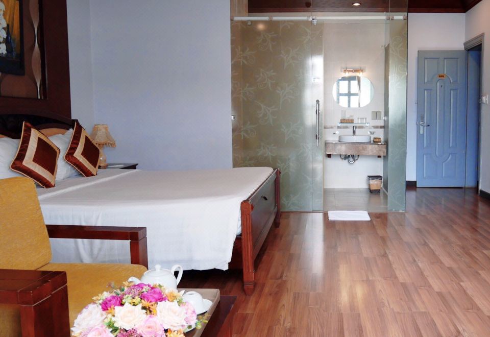 Khách sạn Rembrandt Nha Trang Khách sạn Nha Trang gần đường Trần Phú