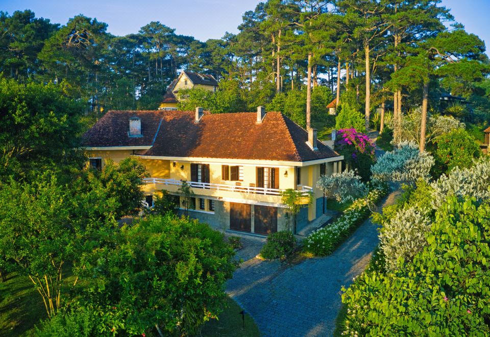 Khu nghỉ dưỡng & Spa Ana Mandara Villas Đà Lạt Khách sạn 5 sao Đà Lạt