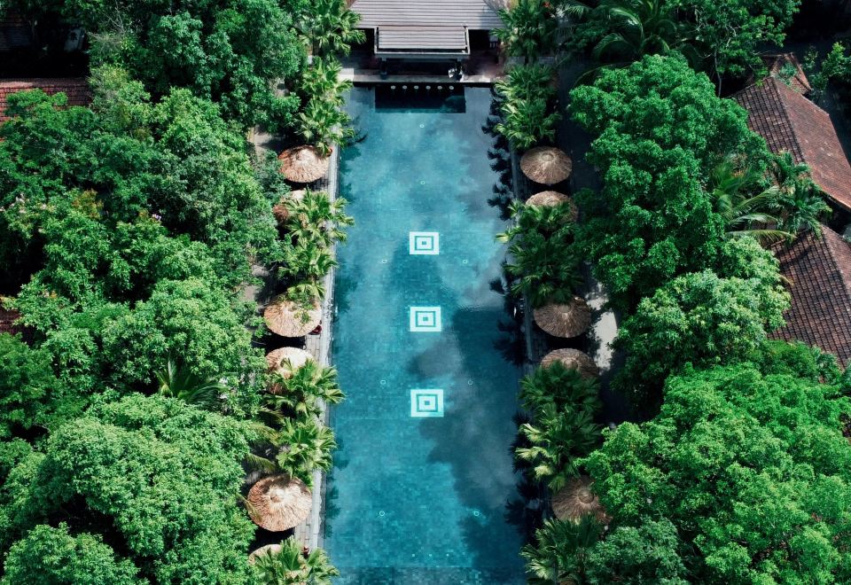 Làng Hành Hương Resort Huế