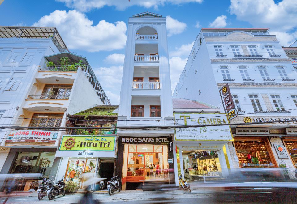 Ngọc Sang 1 Hotel Khách sạn gần chợ đêm Đà Lạt