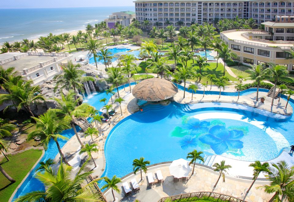 Olalani Resort & Condotel Resort Đà Nẵng