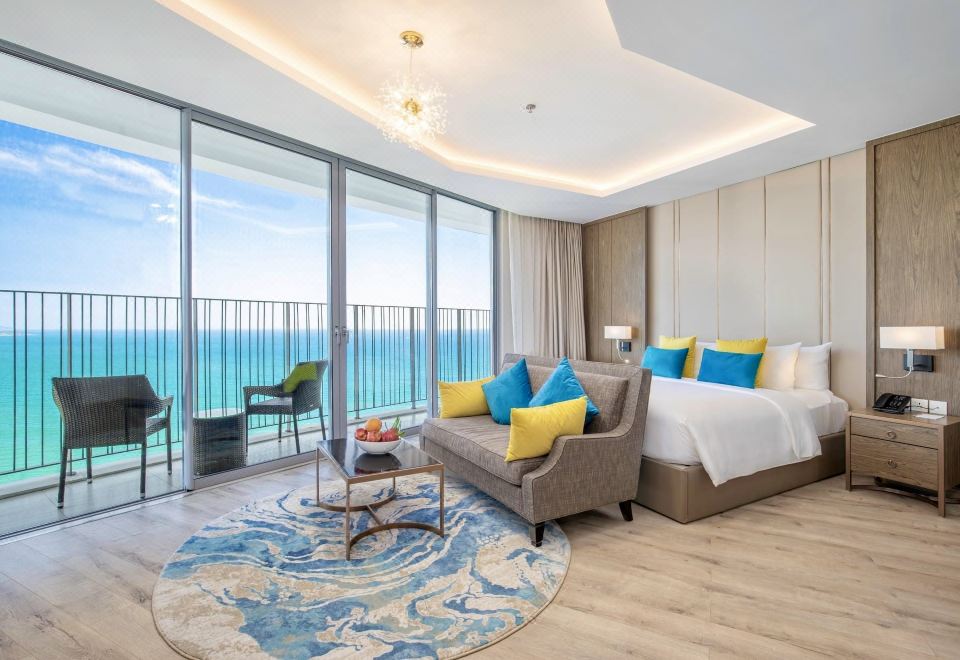 PANORAMA NHA TRANG BEACHFRONT CONDOTEL Khách sạn 3 sao Nha Trang