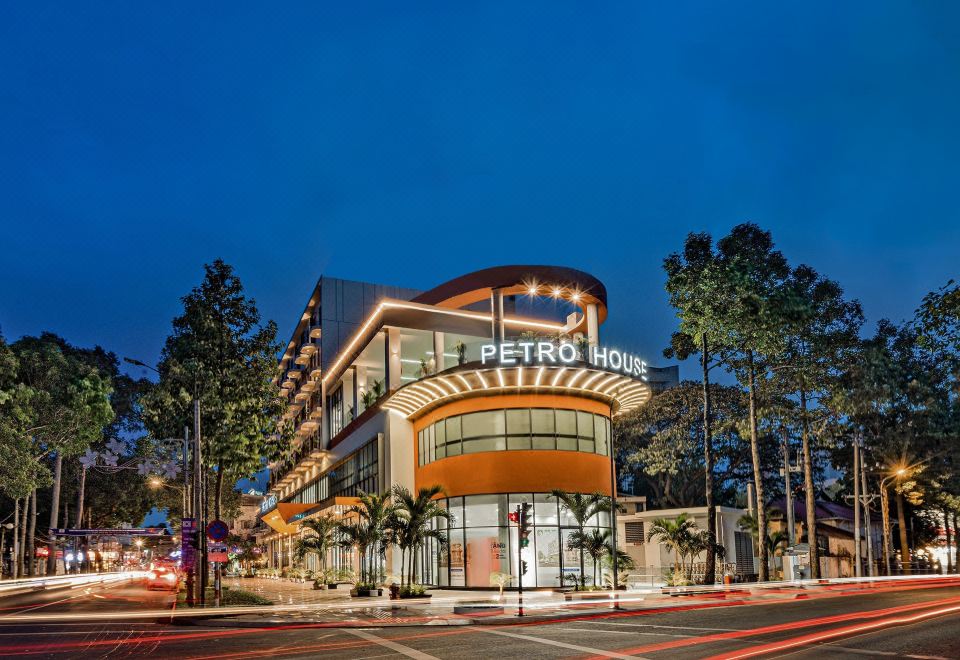 Petro House Vũng Tàu (Khu A) Khách sạn gần đường Thùy Vân Vũng Tàu