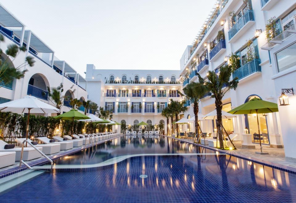 Risemount Premier Resort Da Nang Resort Đà Nẵng