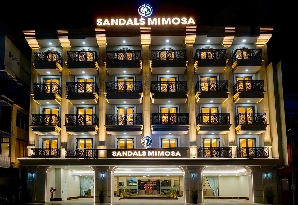 Sandals Mimosa Khách sạn 5 sao Đà Lạt