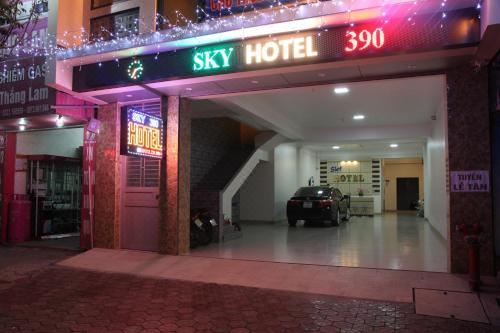 Sky hotel 390 QUang Trung Thành phố Uông Bí tỉnh Quảng Ninh Khách sạn Uông Bí