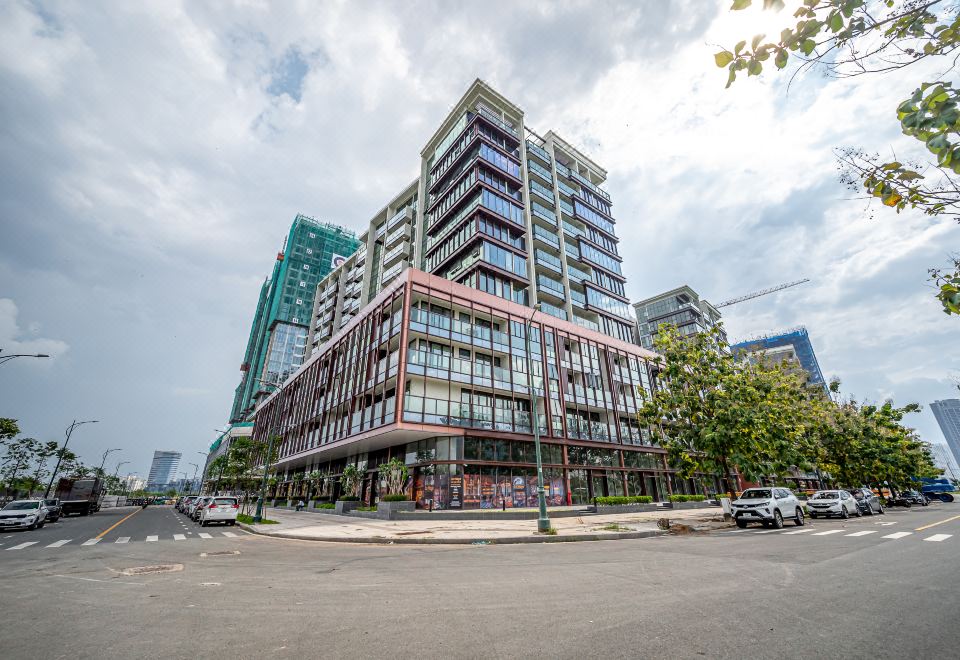 The Crest Residence - ANGIA Hospitality Homestay Thủ Đức