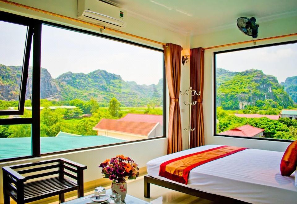 Trang An Mountain View Homestay Homestay Ninh Bình view đẹp