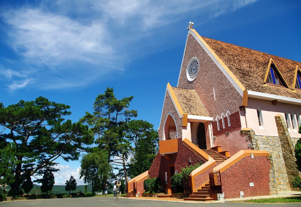 TTR Skypool View Hotel Homestay trung tâm Đà Lạt